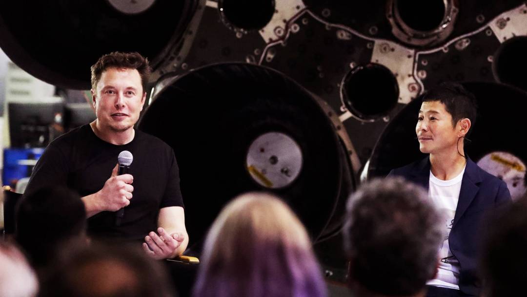 Elon Musk Is Not Sending Yusaku Maezawa to the Moon