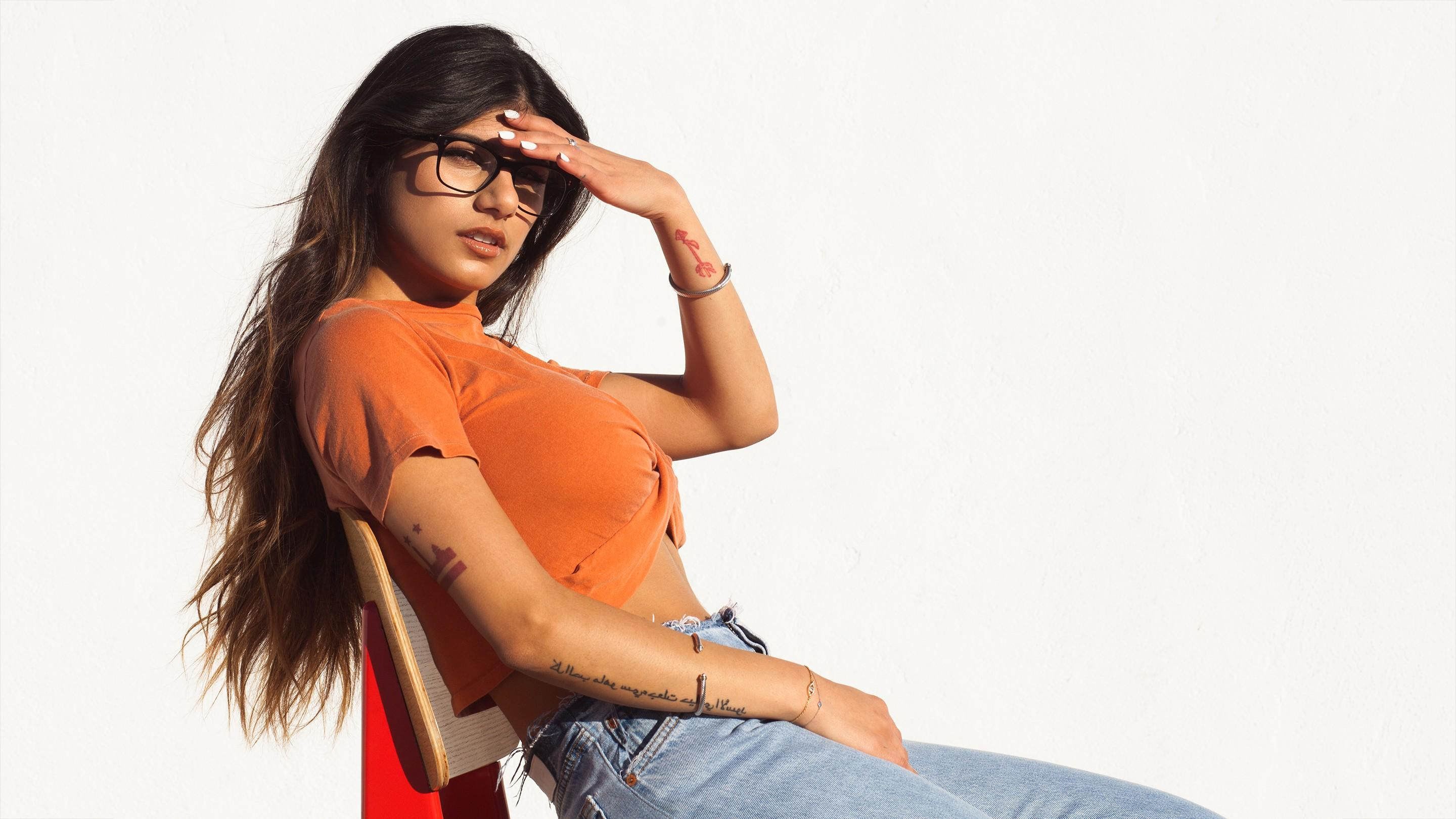 Mia Khalifa Redskins - You Don't Know Mia Khalifa â€“ Playboy Magazine