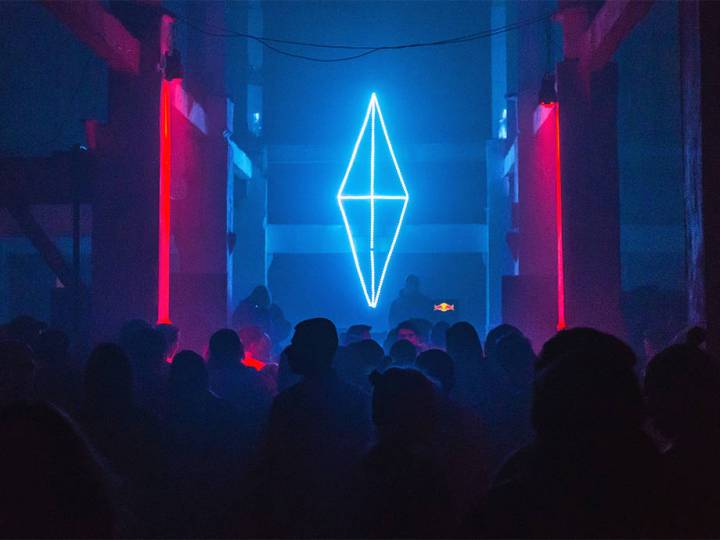 Want a New Kind of Religious Experience? Bear Witness to this Tel Aviv Chapel Turned Bar