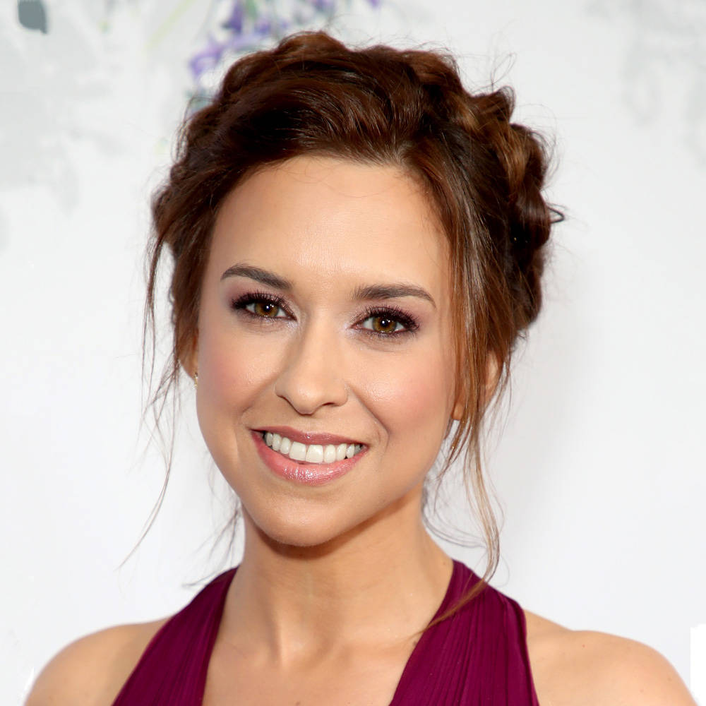 Next photo of Lacey Chabert